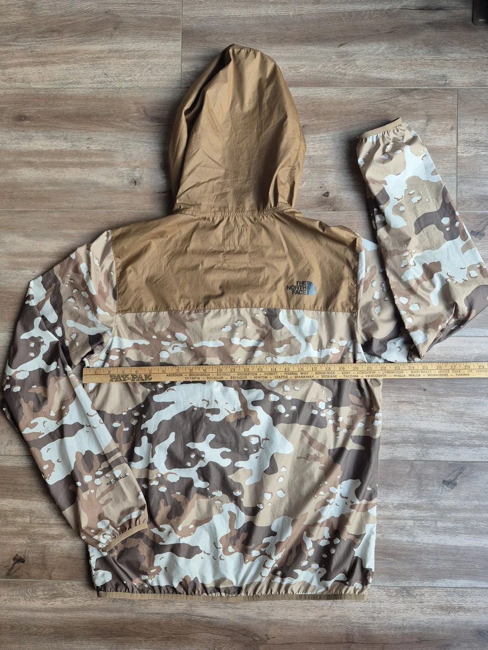 The North Face Men’s Brown Camouflage Pullover Anorak Windwall Jacket